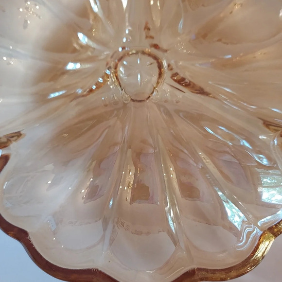 Vintage Jeanette Marigold Carnival Glass 3 Leaf Clover - Picture 6 of 8